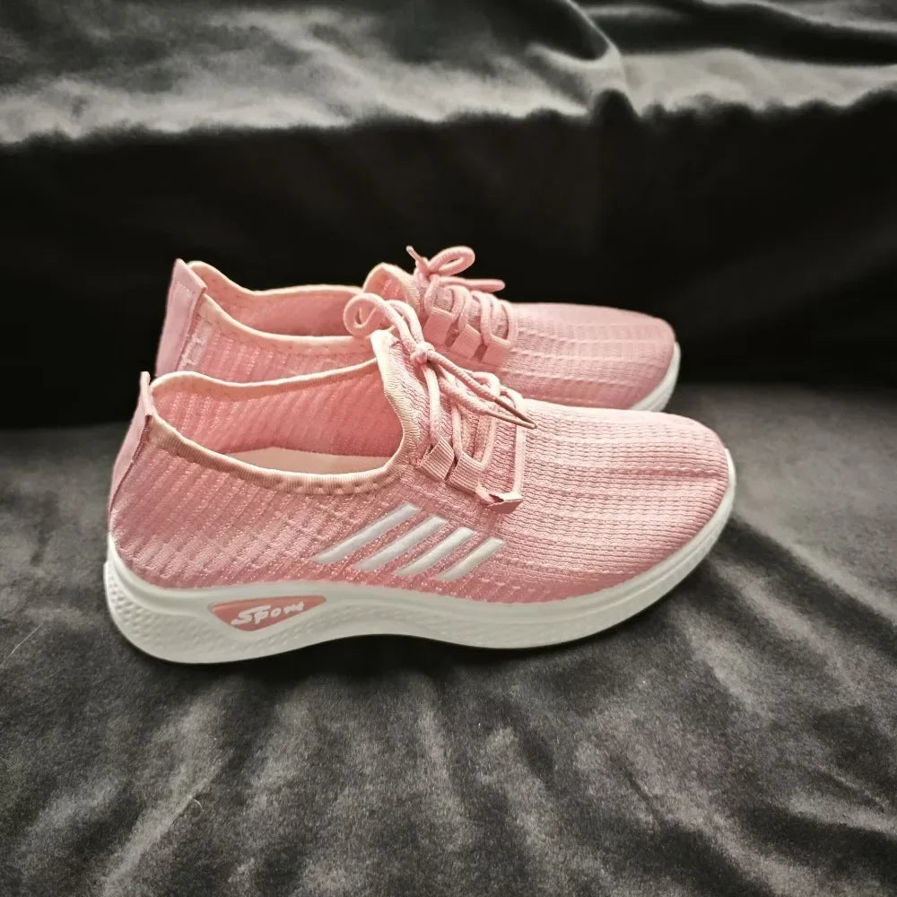 New 2025 Women’s Mesh Low-Top Running Sneakers – Breathable Air Mesh Flat Shoes for Spring & Summer